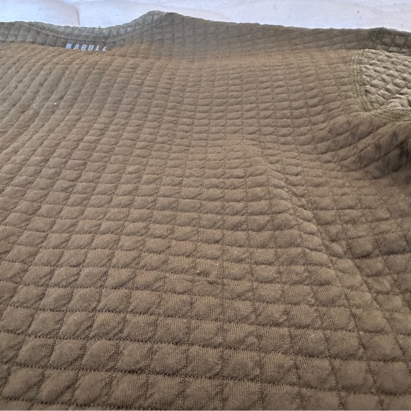 Nobull Women's Quilted Crew Pullover Arm Green - Picture 9 of 9